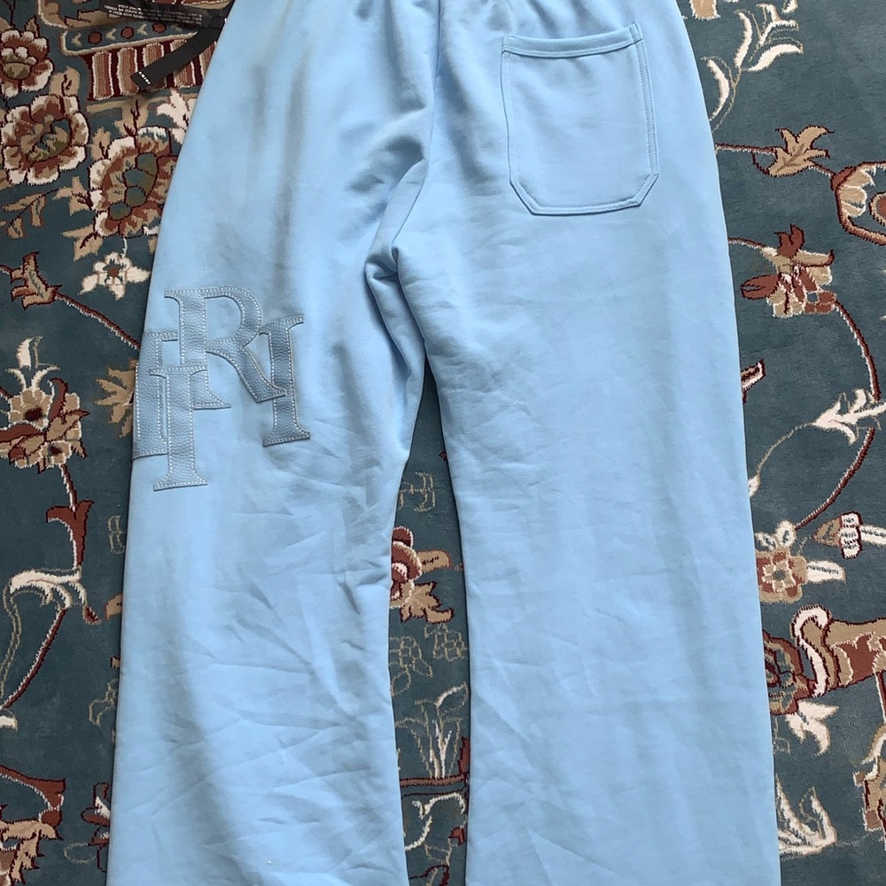 Amiri sweats men